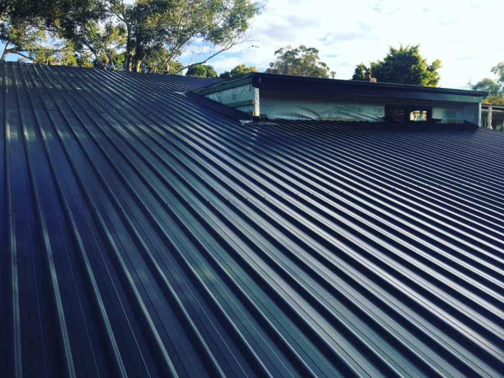 Black Steel Roof Panels Weather-Resistant Metal Roofing