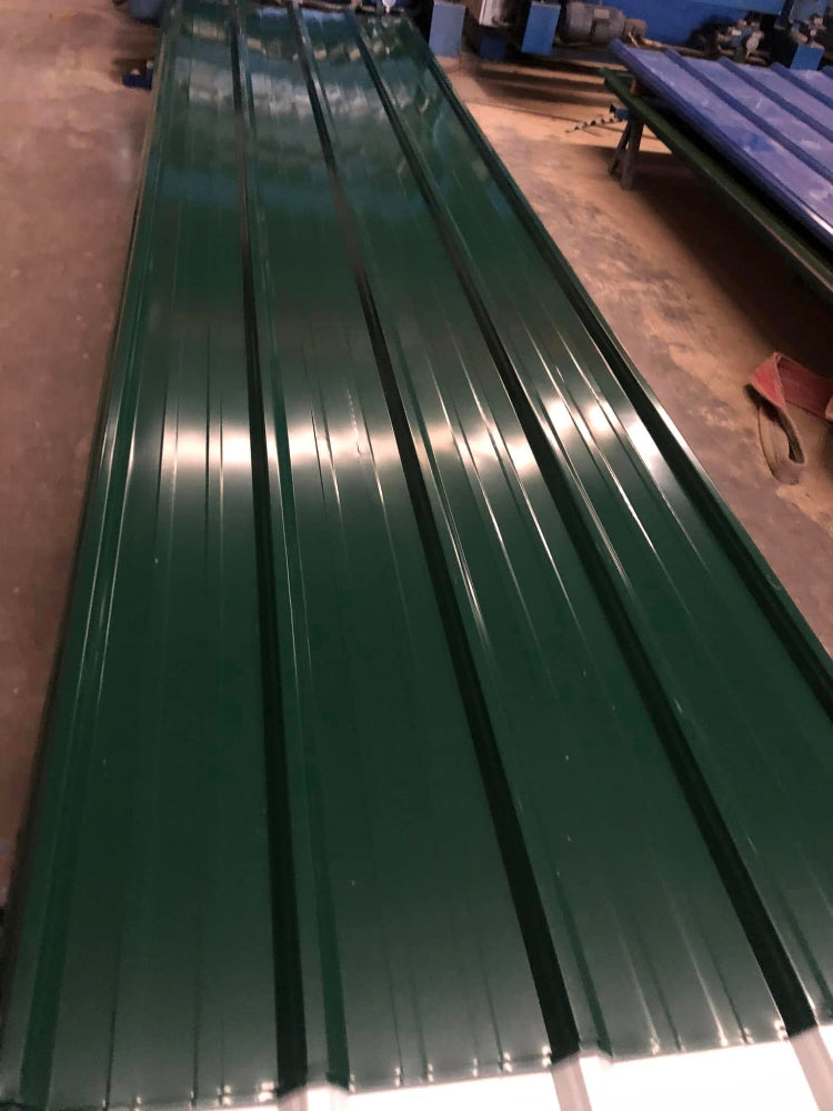 Dark Green Steel Roof Panels Weather-Resistant Metal Roofing