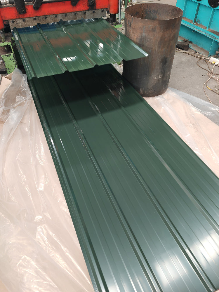 Dark Green Steel Roof Panels Weather-Resistant Metal Roofing