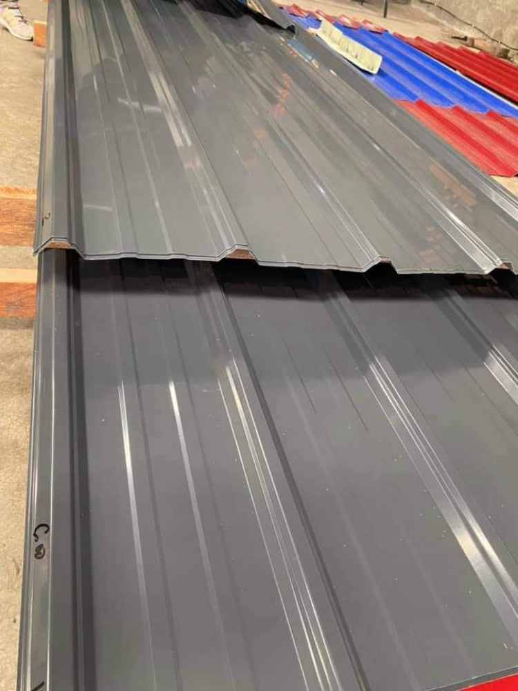 Slate Gray Steel Roof Panels Weather-Resistant Metal Roofing