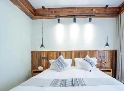 reclaimed barnwood for bedrooms