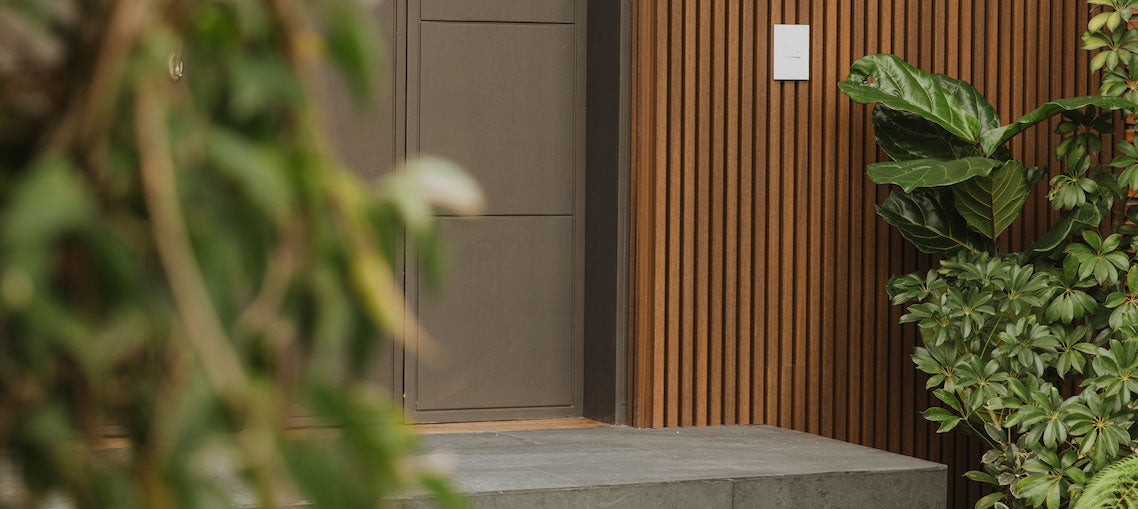 Teak Exterior Slat Wall Paneling for Outdoors