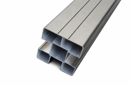 Horizontal Layout - Metal Fence Post For Composite Fence 