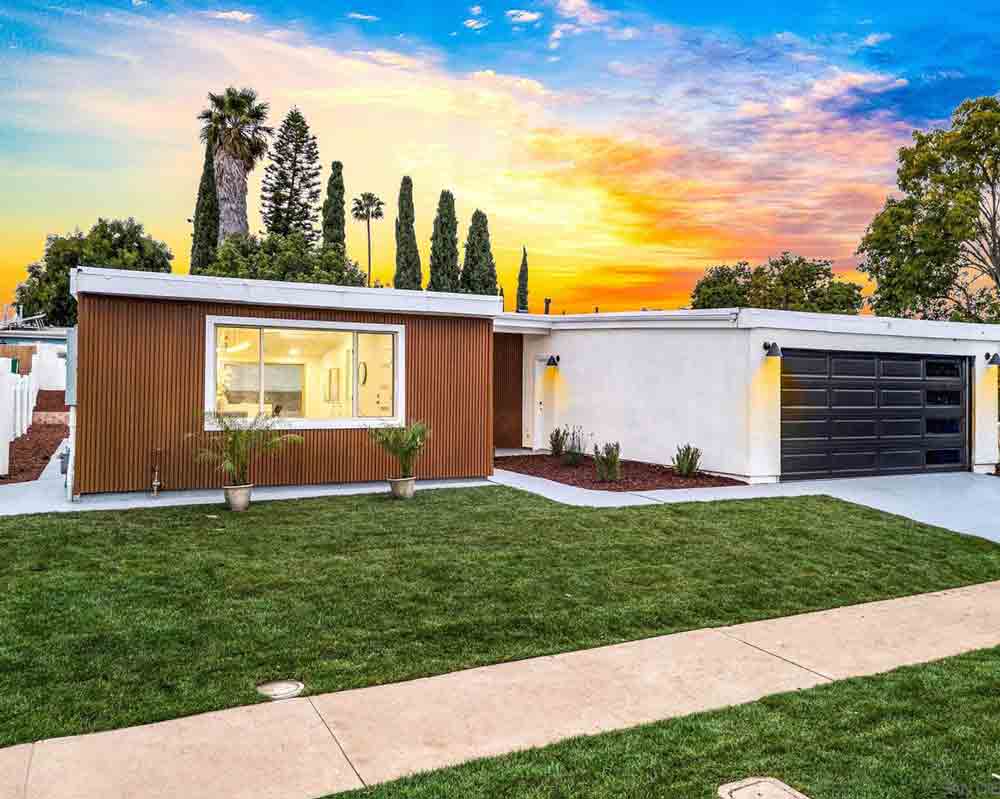 Teak Exterior Slat Wall Paneling for Outdoors